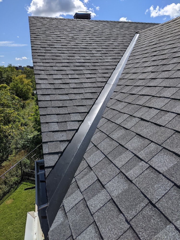 Monarchy Roofing Ottawa