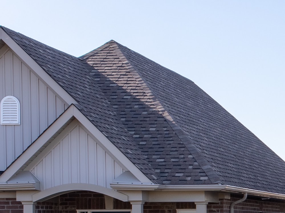 Desi's Roofing Co Ltd