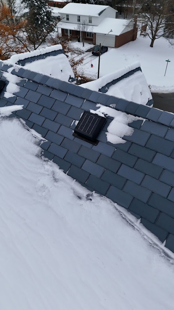 Jeem Custom Roofing
