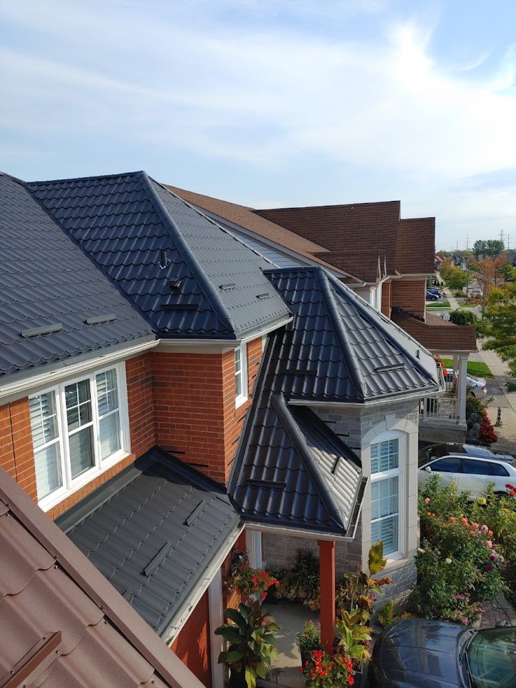 Markham Metal Roofing | PMR Team Inc. | Professional Metal Roofers