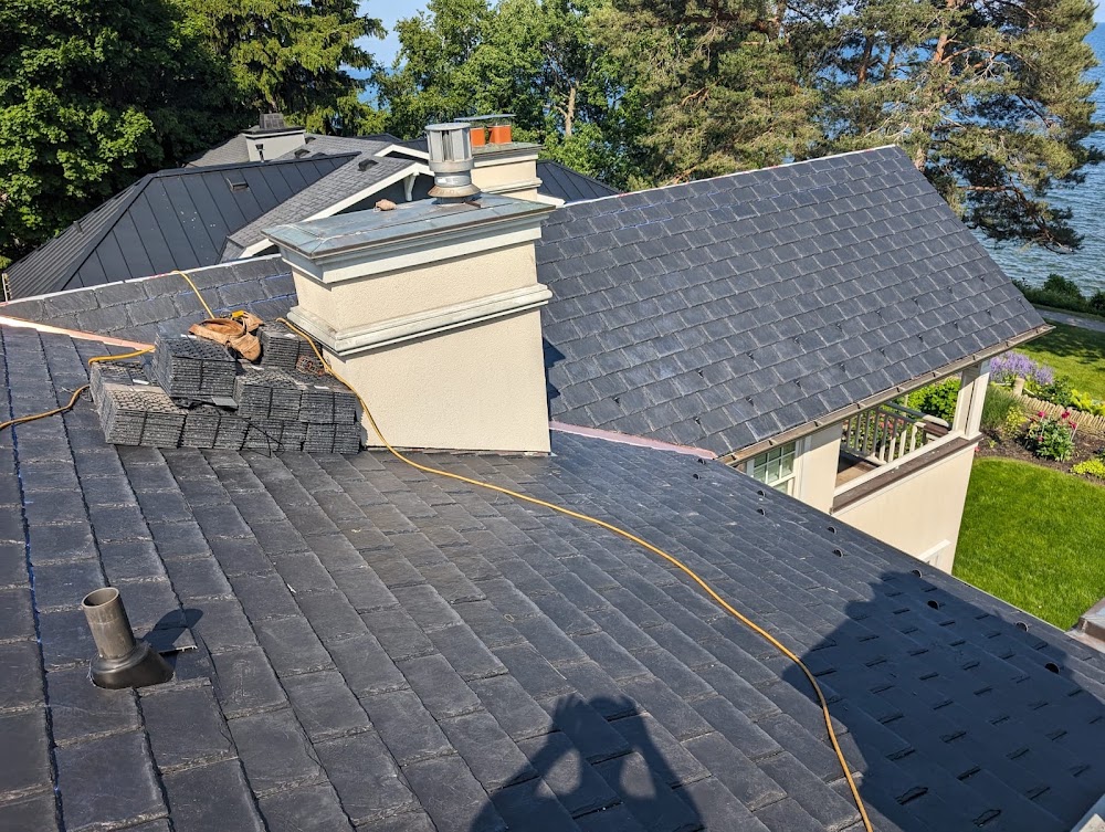 Master King Roofing Inc