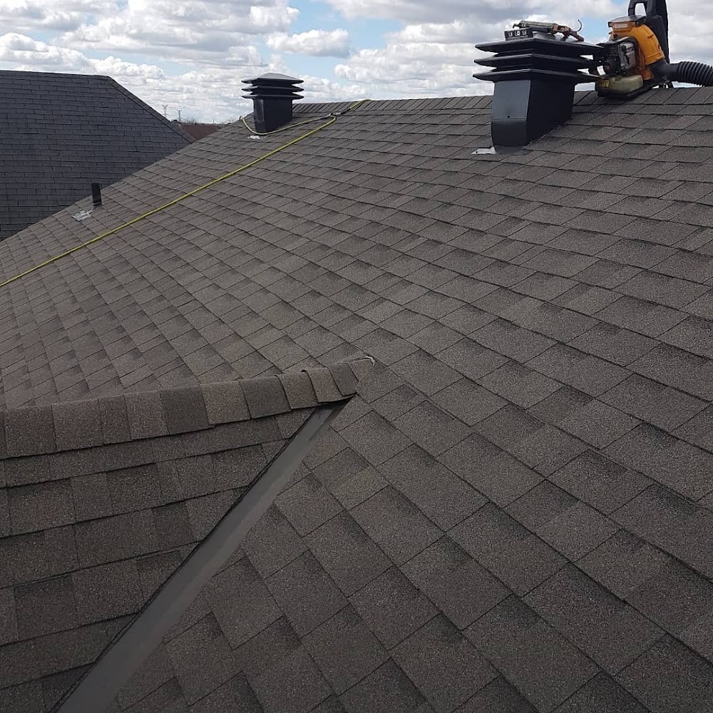 Paramount Roofing & Renovations | Ottawa Siding & Windows and Doors Specialized Contractor